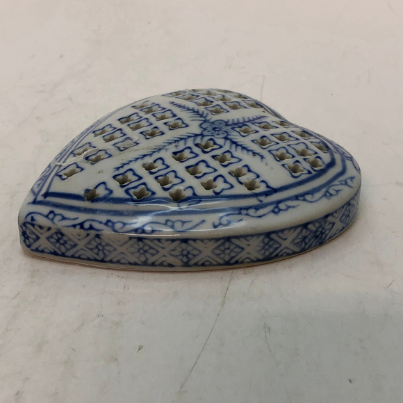 Vintage Asian Trinket Box - Picture 9 of 10